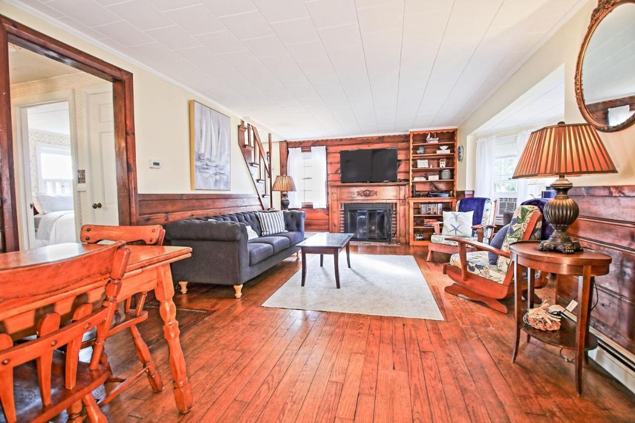 Lofted Cape Cottage By Leavetown Vacations South Yarmouth Exterior foto